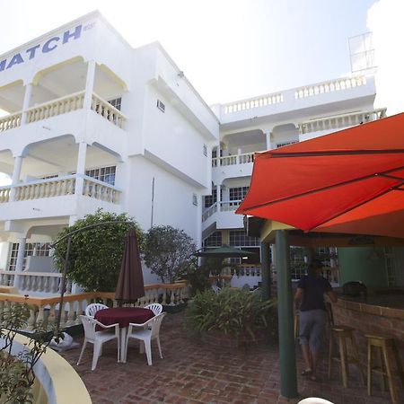 Match Resort Порт-Антонио Экстерьер фото