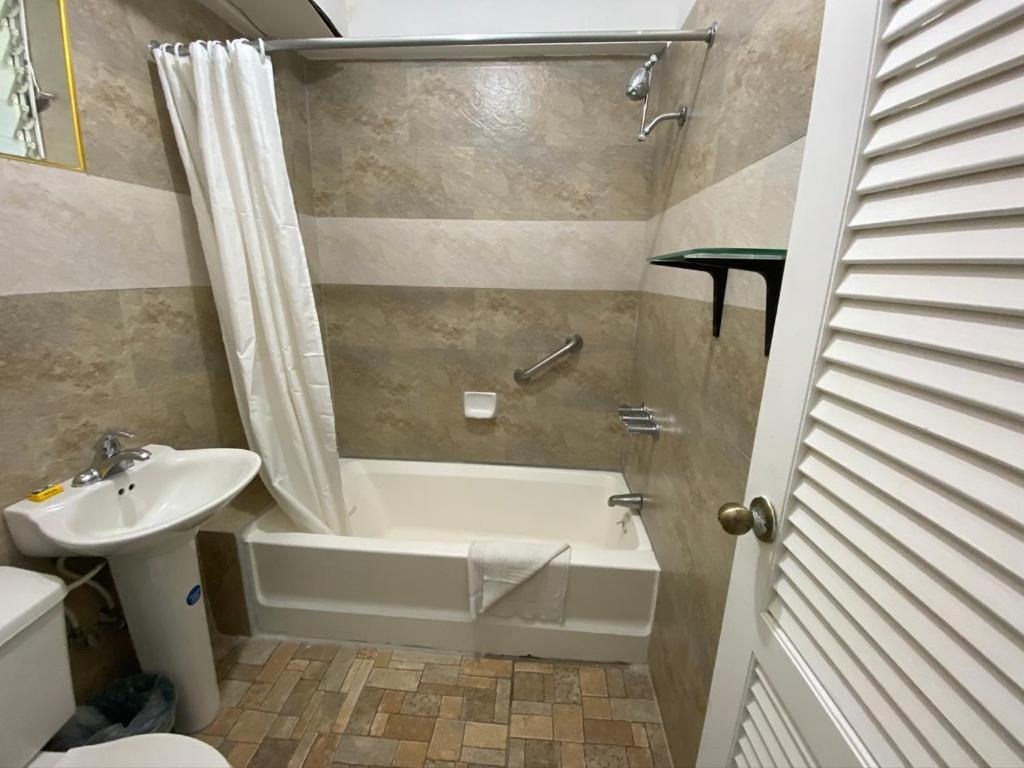 Match Resort Порт-Антонио Экстерьер фото